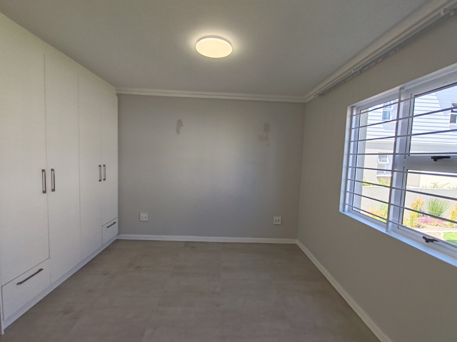 To Let 2 Bedroom Property for Rent in Sunningdale Western Cape